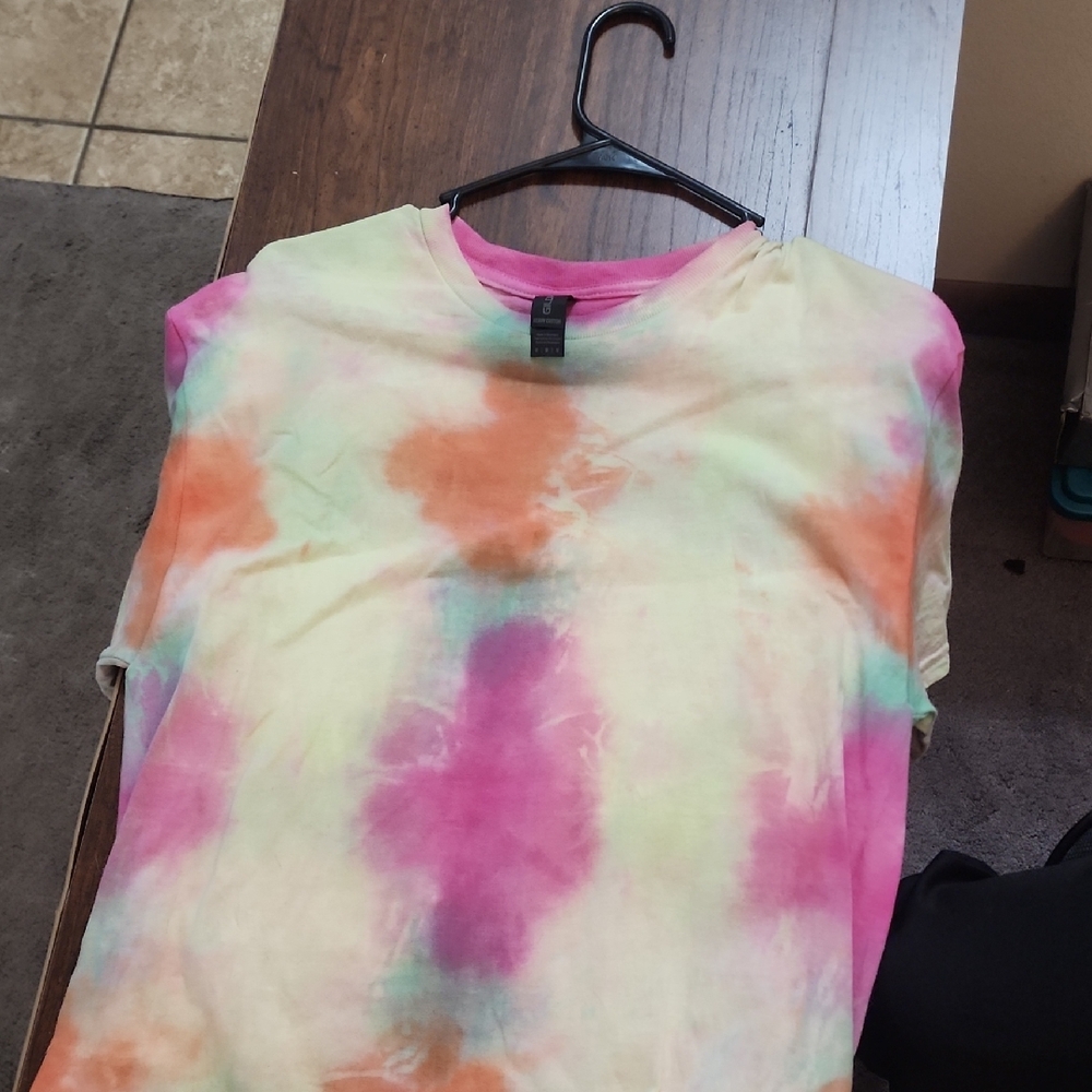 FIRM PRICE Gildan Pink and Green Tie-Dye T-Shirt Handmade Size M